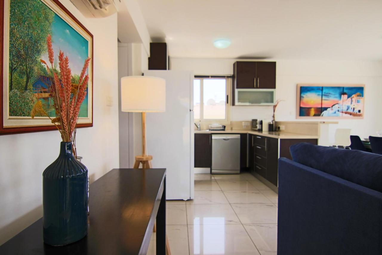 Apartmán Seaside Luxury Flat Pervolia Exteriér fotografie
